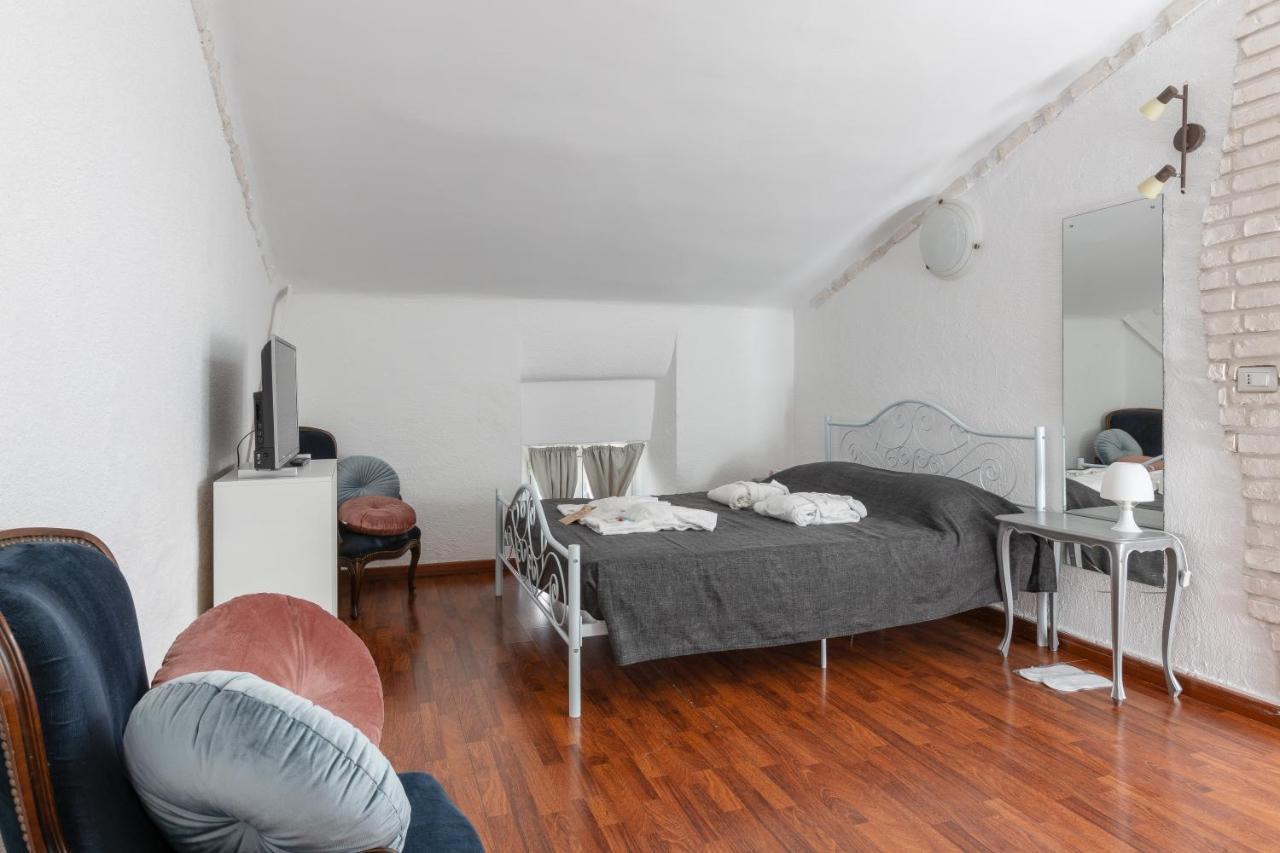 Apartament Loft Rossetti Triest Zewnętrze zdjęcie